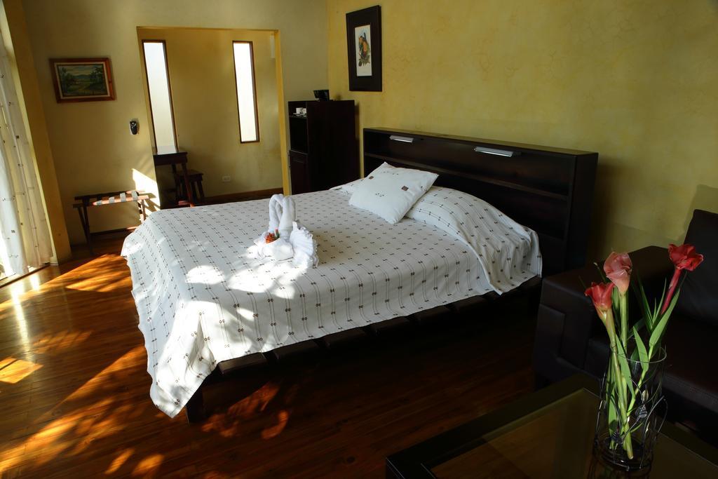 ביחגואה Tenorio Lodge מראה חיצוני תמונה